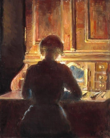 Helga sentada no estúdio de Michael Ancher em seu Ortmann Rococo Walnut Bureau em Markvej