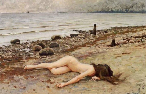 難破船。ビーチに横たわる若い裸の女の子