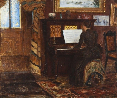 Hilma Westerholm Soittaa Pianoa