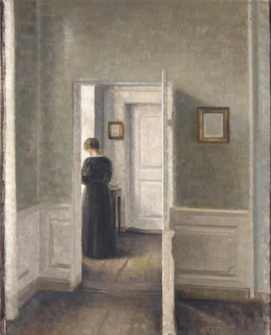 Eine Frau in einem Innenraum