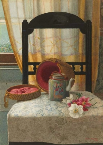 내부의 의자에 있는 캔톤 찻주전자 1883 1