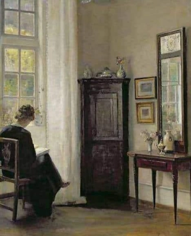 mujer en una ventana