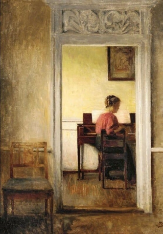 Interior con la esposa del pintor, Ingeborg, con una blusa roja sentada en una espineta, 1910