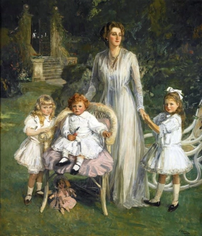 Archibald Benn Duntley Maconochie äitinsä ja sisarensa kanssa 1908