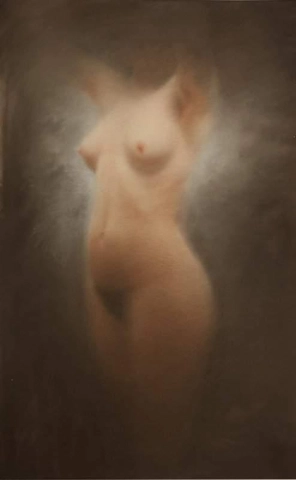 Nainen alaston