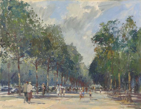 Juni auf den Champs-Élysées in Paris