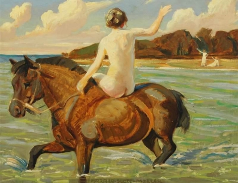 Selkä kääntynyt alaston nainen hevosen selässä matalikossa