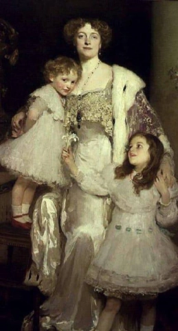 Porträtt av Mrs. Alfred Mond Senare Lady Melchett och hennes två döttrar Mary och Nora 1900