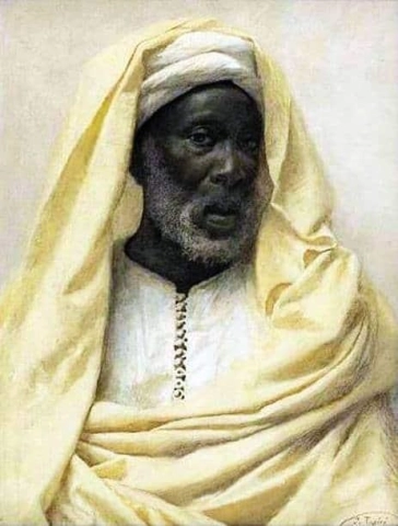 Hombre africano vestido de amarillo