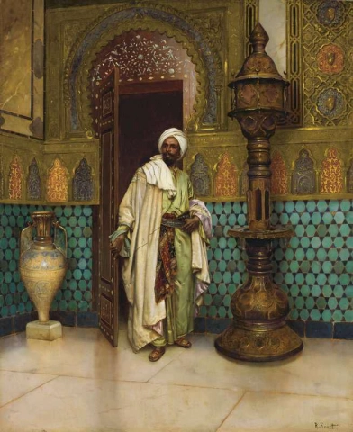 Un arabo in un interno del palazzo