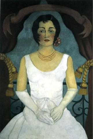 白い服を着た女性の肖像画