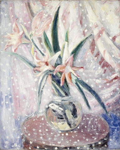 مزهرية أماريليس، ج 1925