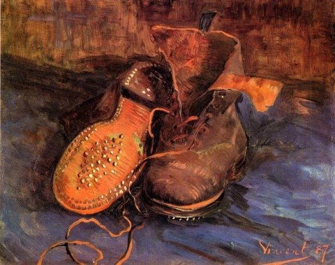 Une paire de chaussures