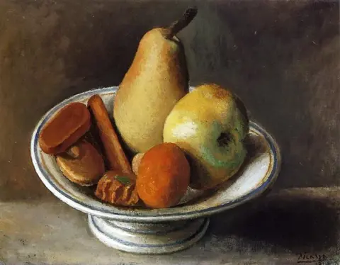 Bol de fruits avec fruits