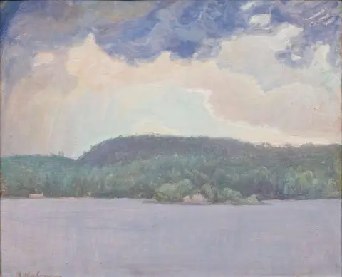 Wolken über dem See