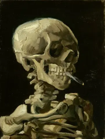 Calavera con cigarrillo encendido