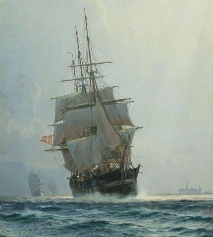 Christian Molsted Fregatter Pa Vandet I Baggrunden Kronborg 1900。